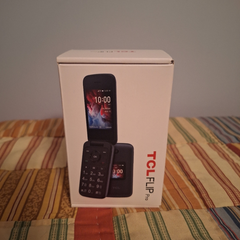 TCL FLIP Pro Midnight Black Mobile Phone 4GB Storage- No Charger